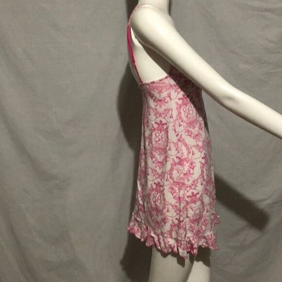 Pink Victoria Secret Lingerie - Picture 4 of 6